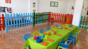 Por un servicio de ludoteca en la UGR. Por tí, por mí y por todas mis compañeras.